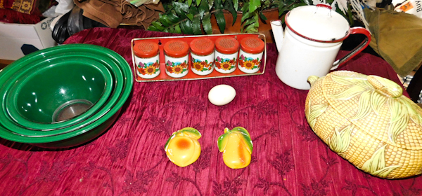 lot 65 image: three pyrex bowls, vintage spice rack white and red enamel coffee pot