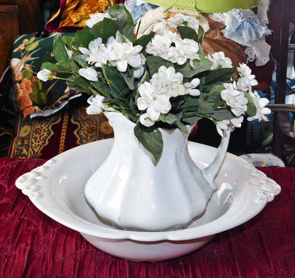 lot 93 image: vintage pitcher and bowl with artificial flowers