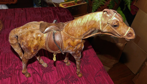 lot 113 image: leather horse in very nice condition