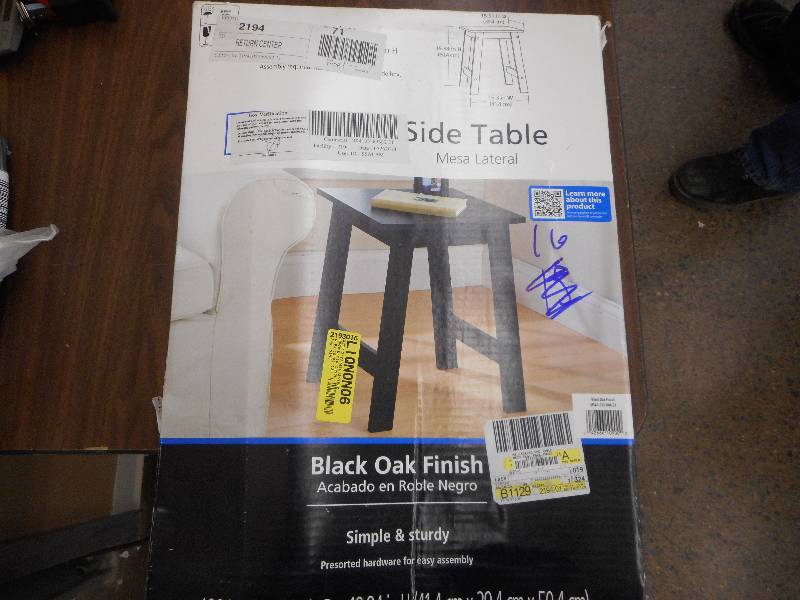 lot 16 image: Mainstays End Table, Black Oak Finish