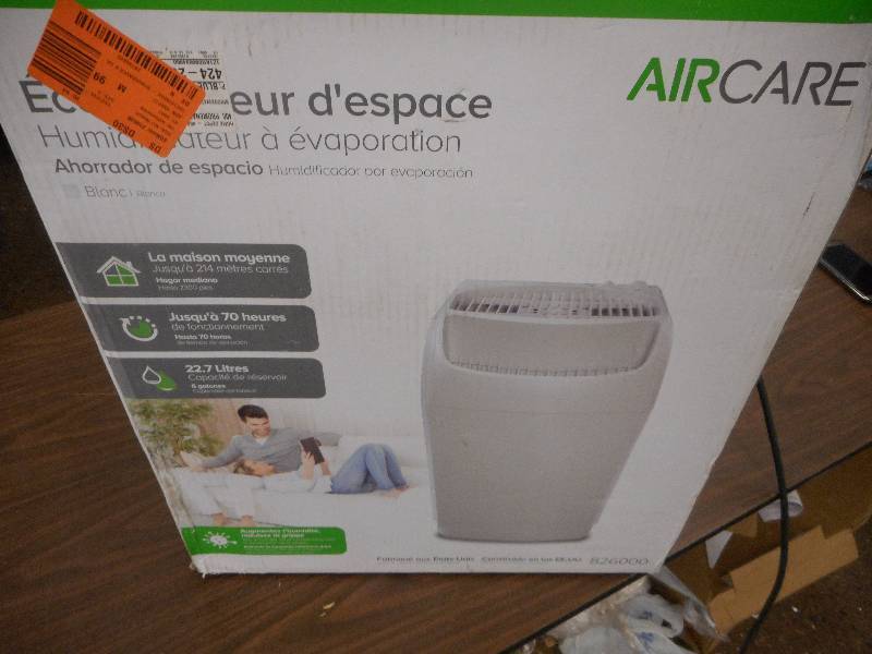 lot 4 image: 6-gal. Evaporative Humidifier for 2,300 sq. ft.