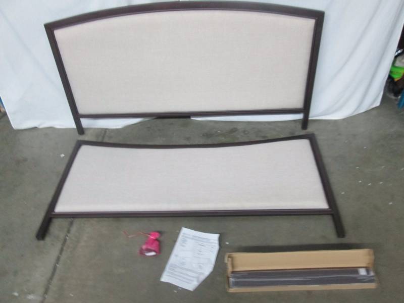 Hillsdale Furniture Bayside Queen Bed Set