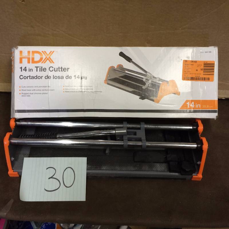 lot 30 image: HDX 14 in Tile Cutter New