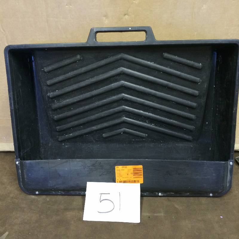 lot 51 image: Linzer 18 in. Plastic Deep-Well Tank Tray