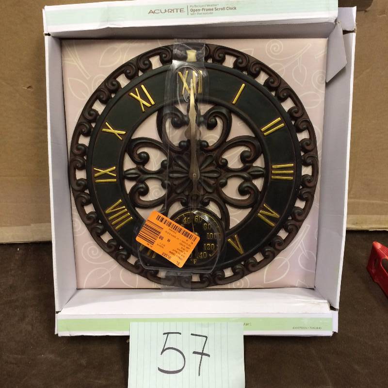 lot 57 image: Acu Rite Clock