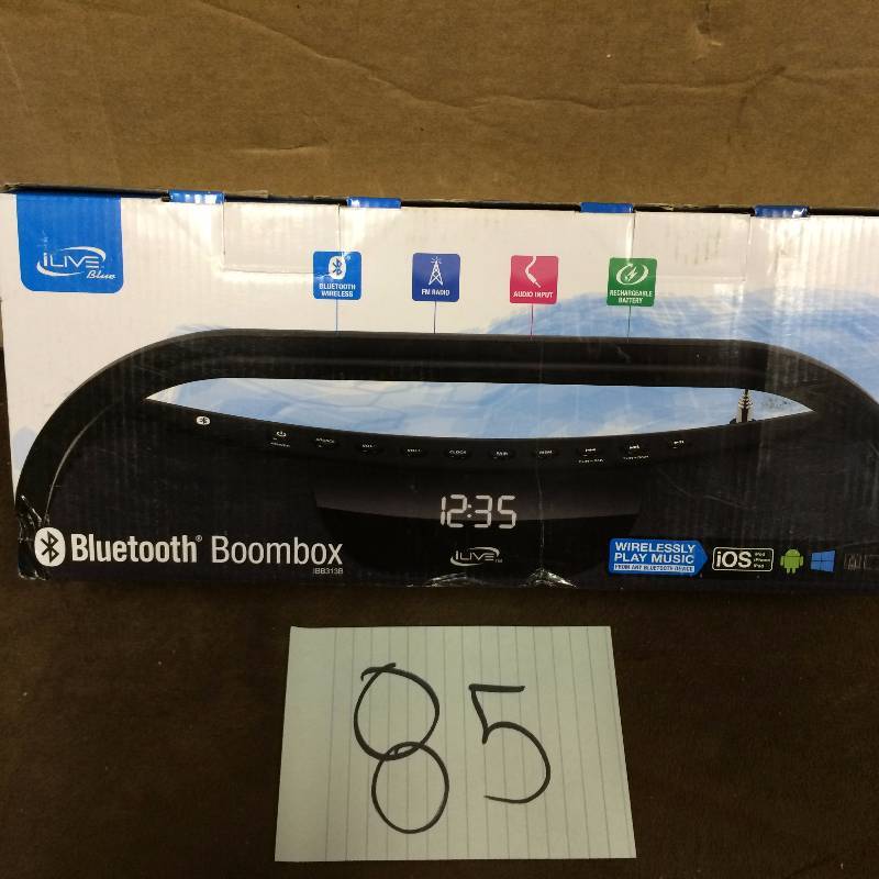 lot 85 image: iLive Bluetooth Boombox