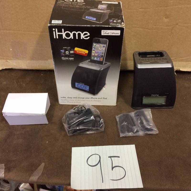 lot 95 image: iHome Ipod Dock and Alarm Clock