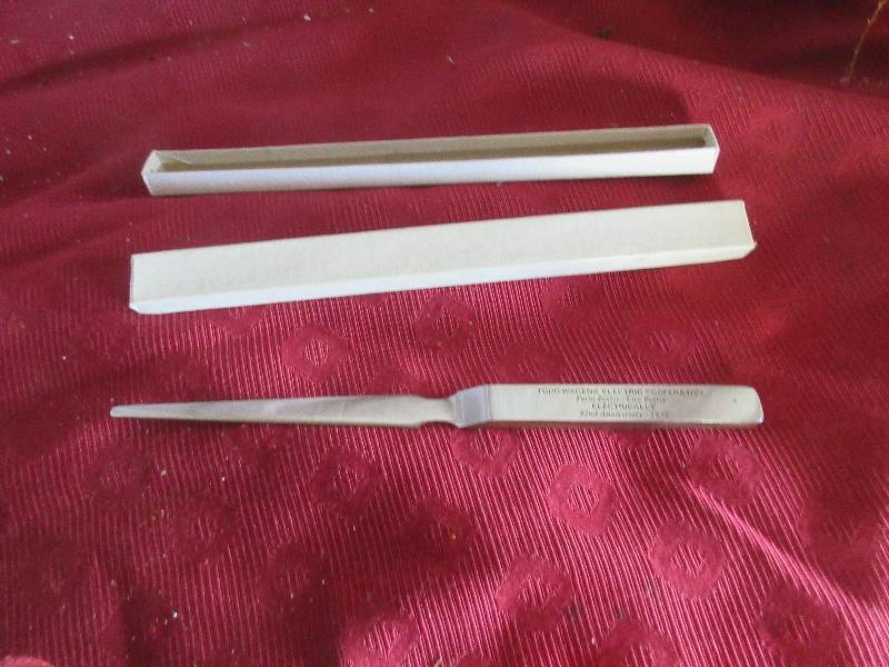 COLLECTIBLE TODDWADENA LETTER OPENER