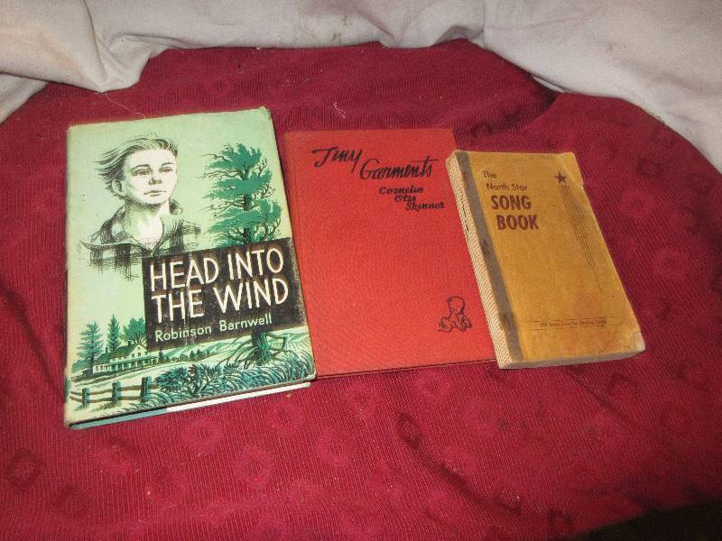 3 VINTAGE BOOKS
