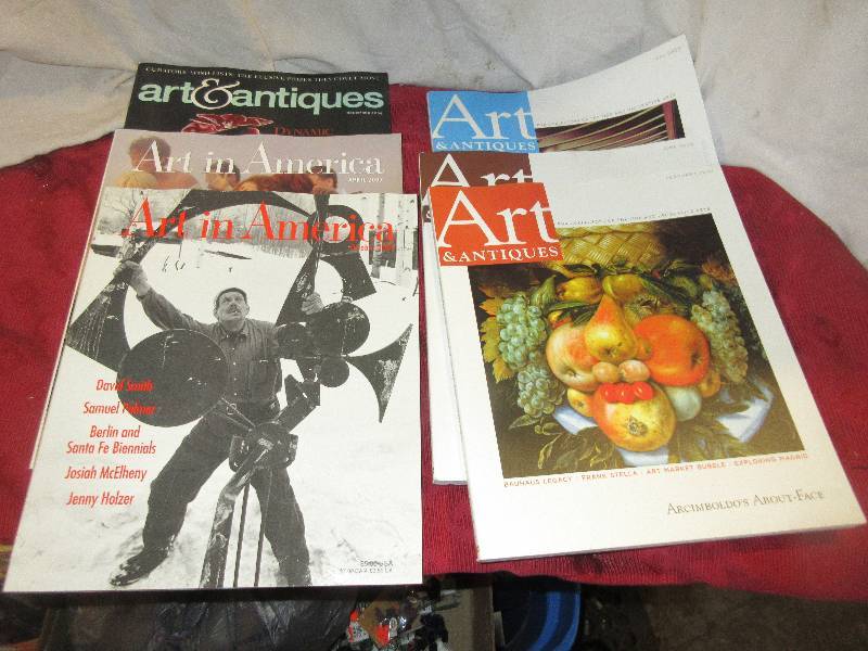 ARTS AND ANTIQUES MAGAZINES