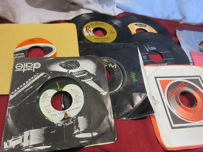 COLLECTIBLE RECORDS