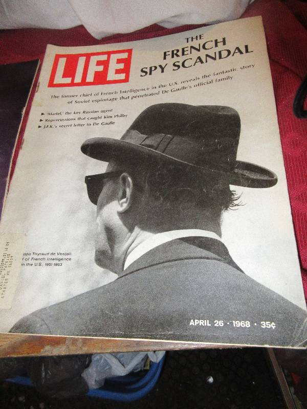 COLLECTIBLE LIFE MAGAZINES