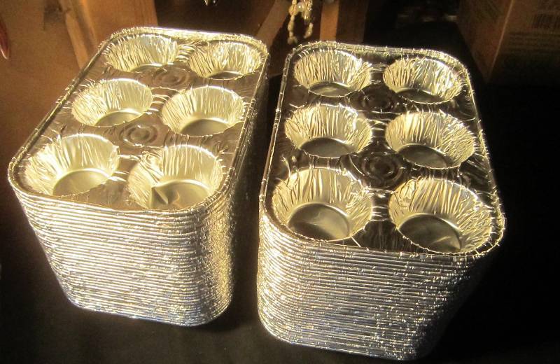 NEW LOT - 70 Cupcake Tins