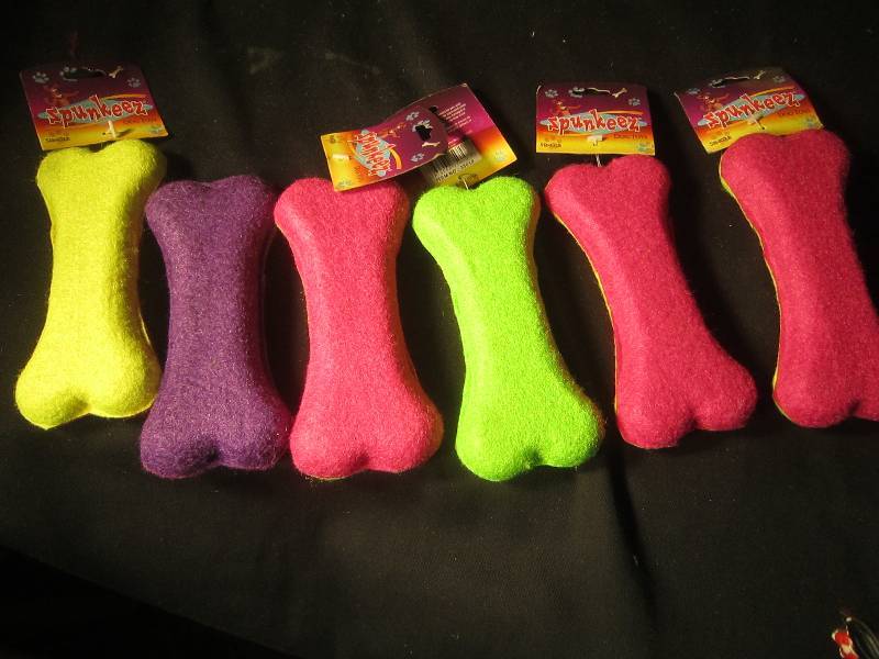 NEW LOT - 6 Dog Bone Toys