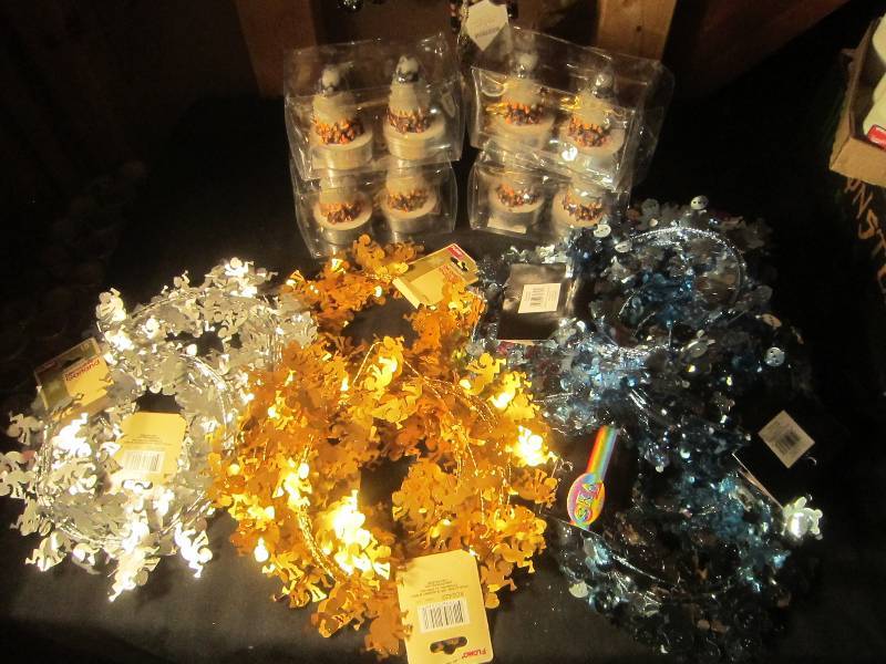 NEW LOT - 12 Decorative Garlands & 4 Cake Candles