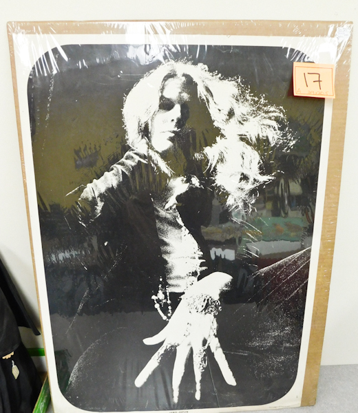 lot 17 image: Vintage 1970 Janis Joplin Poster
