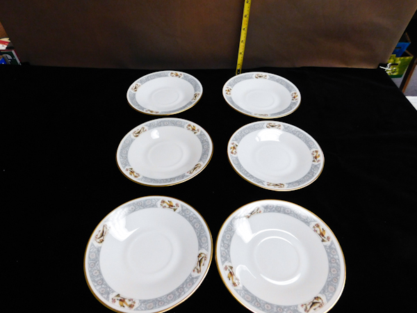 lot 98 image: Oxford bone china Ming Blossom Lenox china