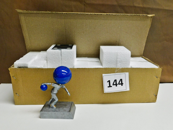 lot 144 image: 5 bobblehead bowling trophies