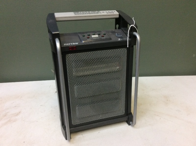 lot 64 image: Electric Space Heater