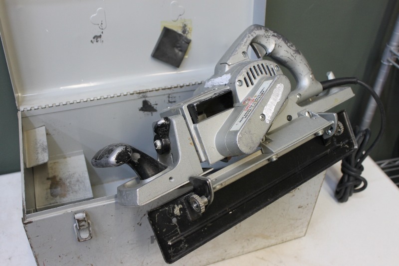 lot 10 image: Porter Cable Versa-Plane