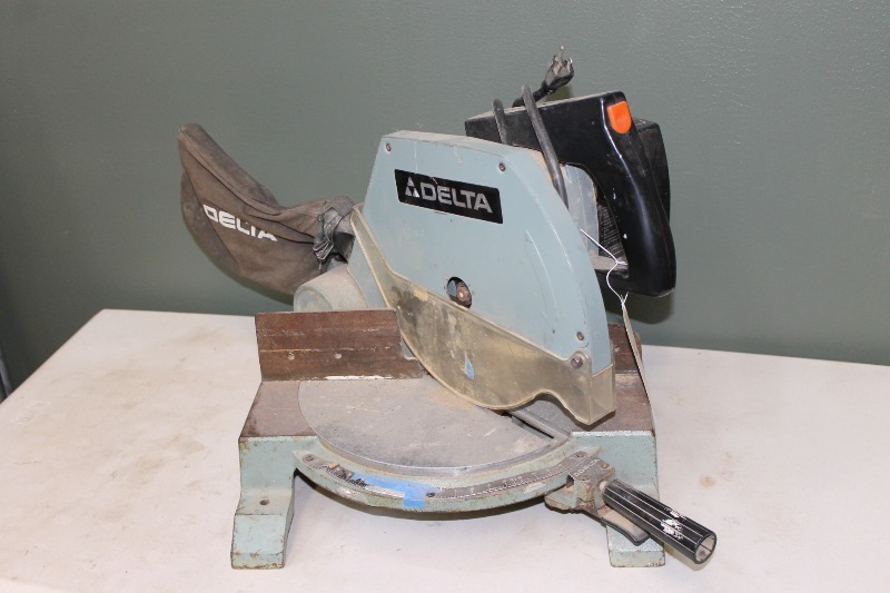 lot 15 image: Delta Motorized Miter Box