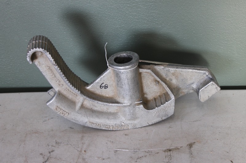lot 68 image: GREENLEE Pipe Bender