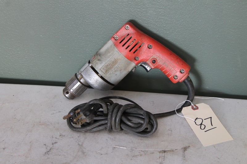 lot 87 image: Milwaukee Hole-Shooter Drill