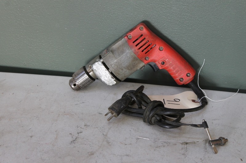 lot 91 image: Milwaukee Hole-Shooter Drill