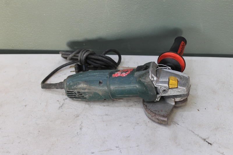 lot 96 image: Metabo Grinder