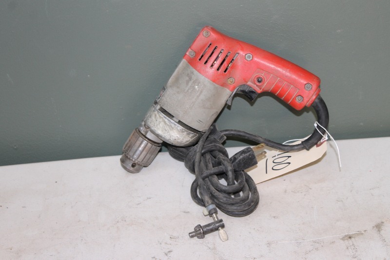 lot 100 image: Milwaukee Hole-Shooter Drill
