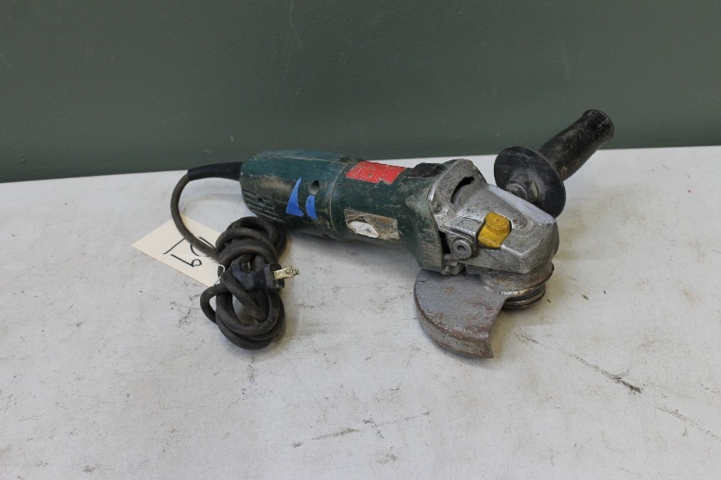 lot 109 image: Metabo Grinder