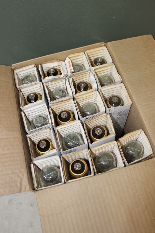 lot 137 image: High Pressure Sodium Bulbs