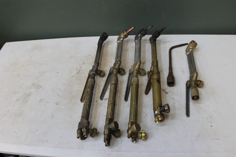 lot 164 image: Cutting Torches