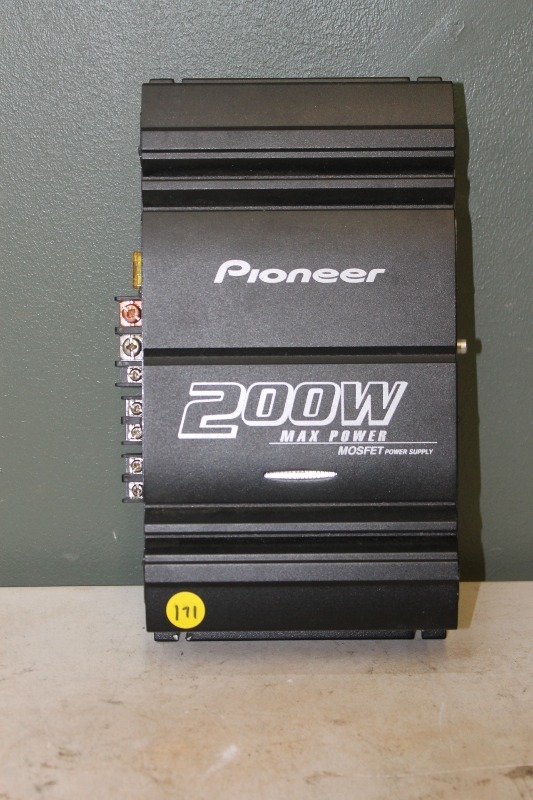lot 171 image: Pioneer Amplifier