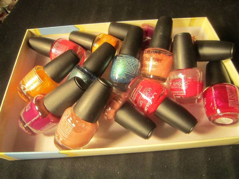 NEW LOT - 12 L.A. Color Color Craze Nail Polishes