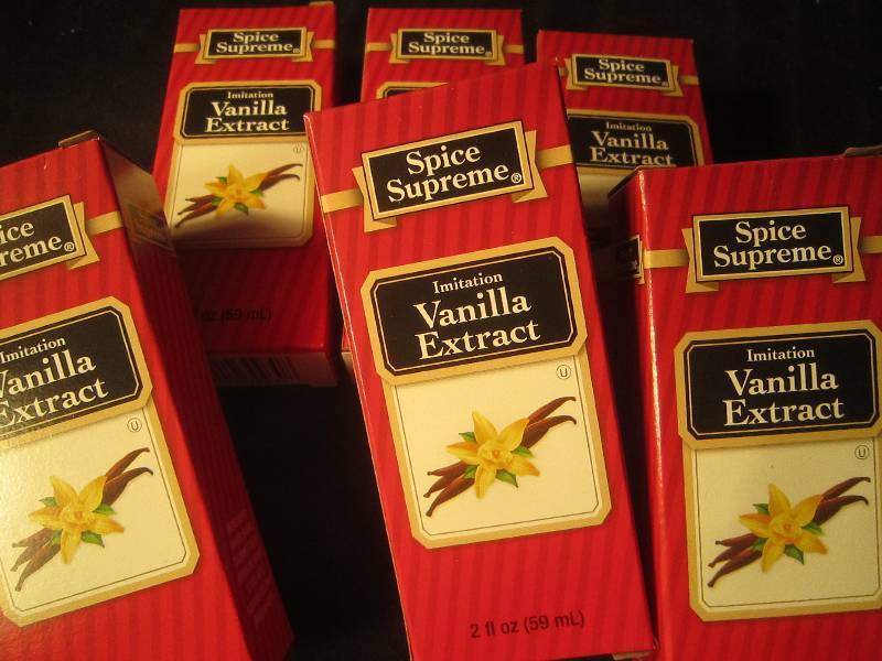 NEW LOT - 6 Bottles of Vanilla