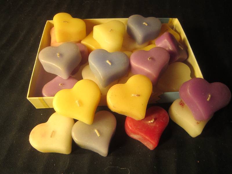 NEW LOT - 25 Candles