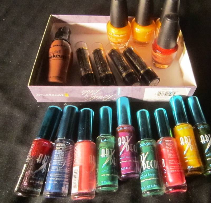 NEW LOT - 15 L.A. Color - Color Craze Nail Polishes, Lipstick & Foundation
