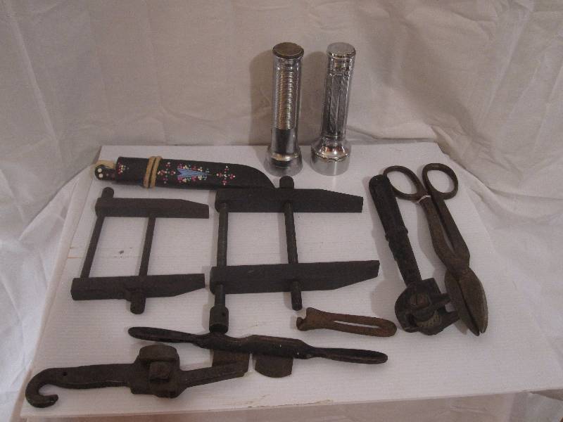 lot 37 image: Vintage tool lot