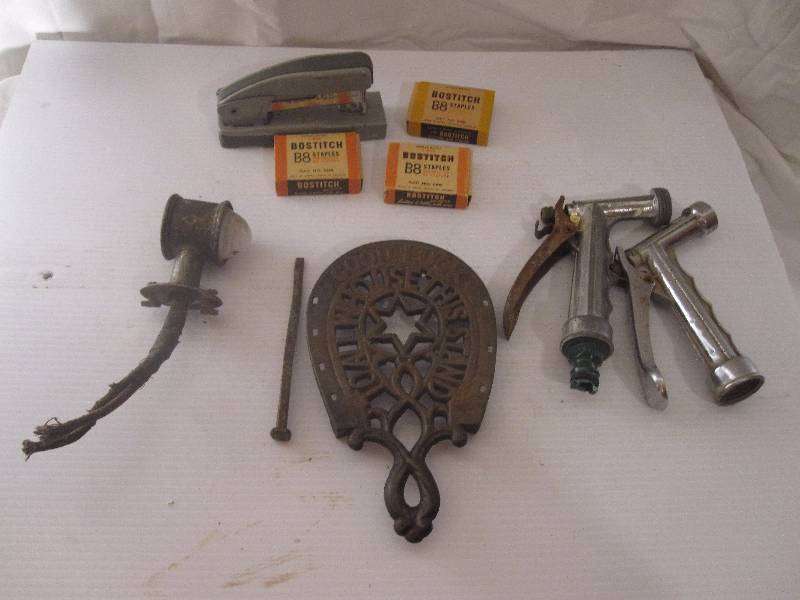 lot 41 image: Vintage tool lot