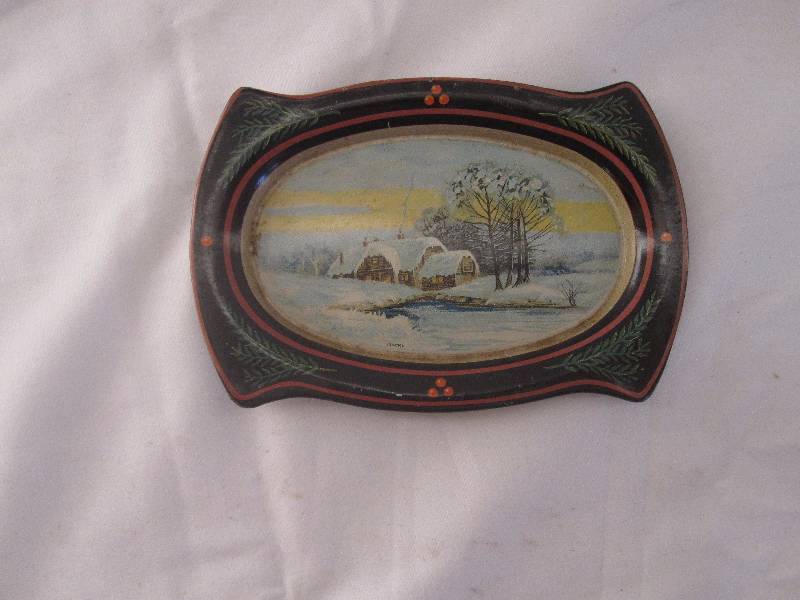 lot 77 image: Rare Mascott tobacco tin tip tray