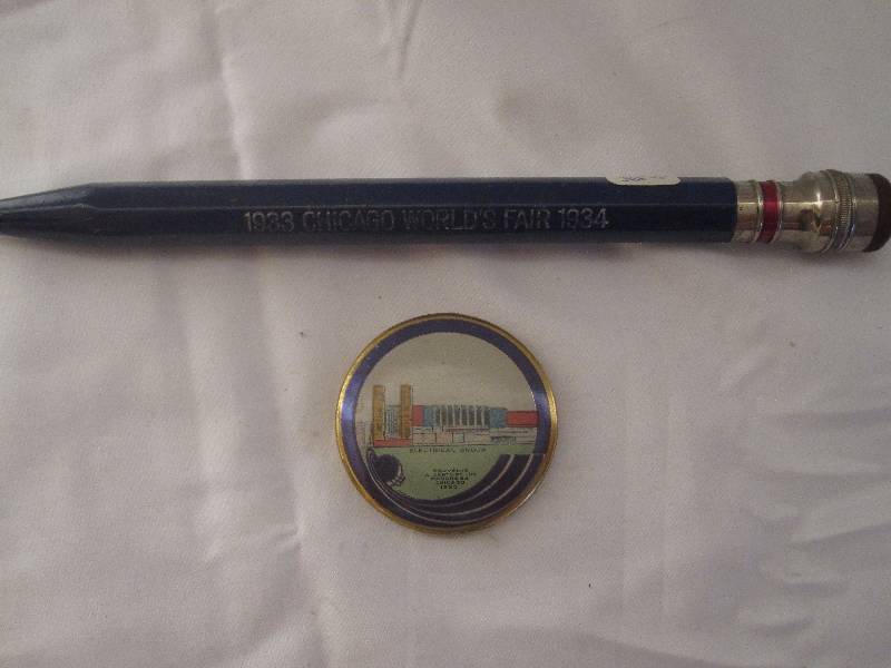 lot 83 image: 2 vintage 1933 Chicagos Worlds Fair souvenirs