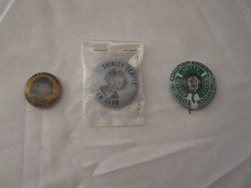 lot 100 image: Lot of 3 vintage Shirley Temple Pins