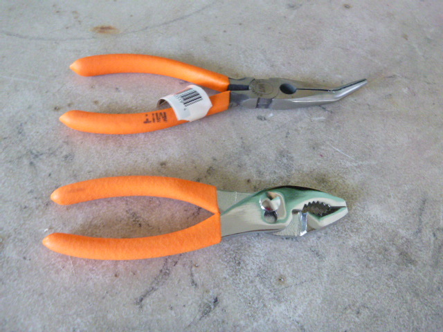 2 MIT Pliers