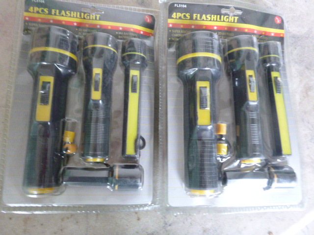 2 Packs of Flashlights