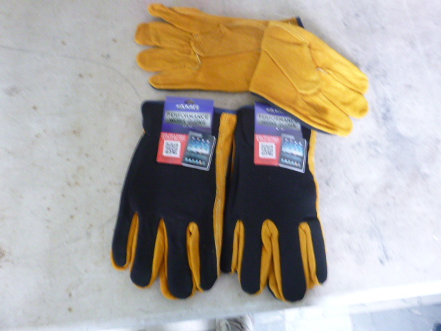 3 Pair of AMG Gloves