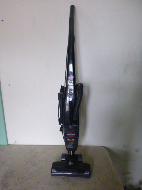 Bissell Easy Vac Vacuum | Northstar Kimball March Consignments #1 | K-BID