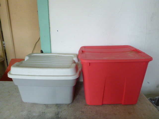 2 Storage Totes