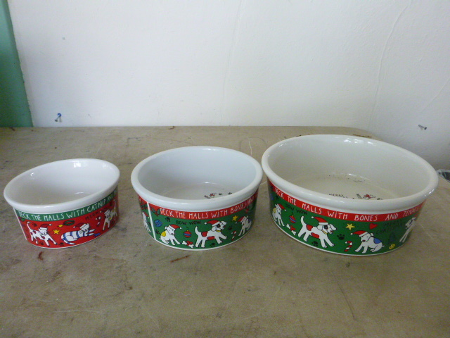 3 Pet Bowls