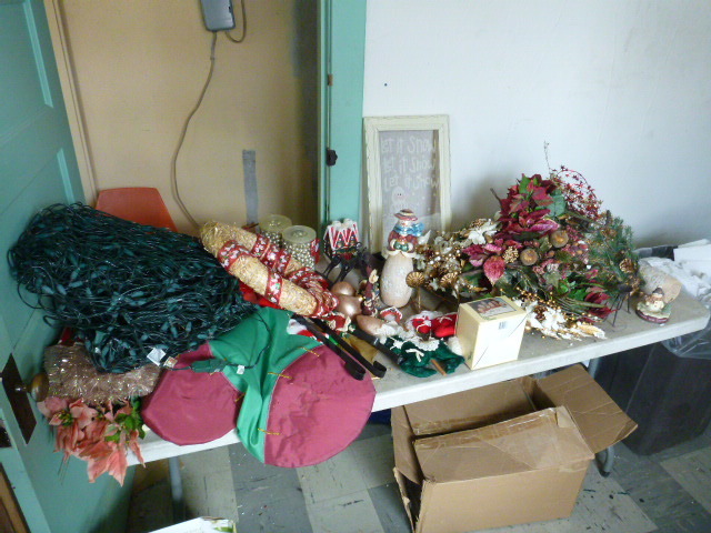 Miscellaneous Christmas Items